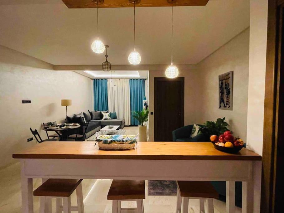 Appartement Luxueux Au Centre De Marrakech Marrakesh Exterior foto
